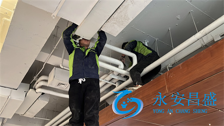 空調出風有異味 風機盤管專業清洗 原廠消毒劑保障